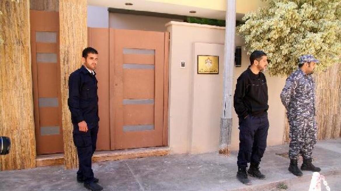 Απελευθέρωσαν τον ιορδανό πρεσβευτή στη Λιβύη